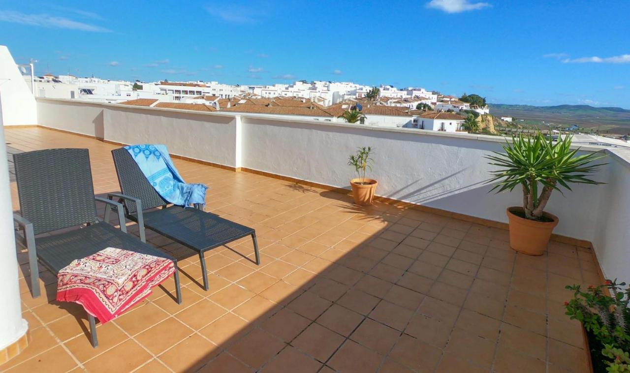 Terraza Trafalgar Apartamento Tipo Penthouse Con Enorme Terraza Y Vistas Al Mar Conil De La Frontera Bagian luar foto